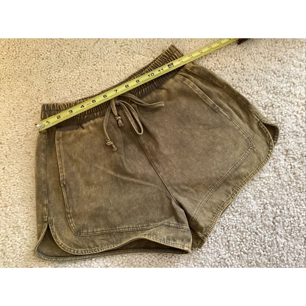 She And Sky Ladies Olive Denim Jogger Style Shorts Size Small